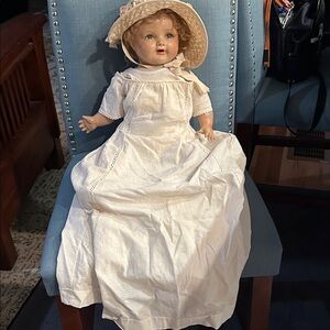American Character Doll - Classic Doll with dress and hat, vintage, 30s